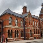 PREMIUM GOLD® BATTEN SUPPORTS TOWN HALL ROOF